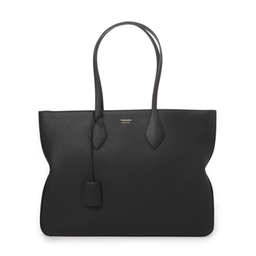 FERRAGAMO（フェラガモ） トートバッグ ブラック レディース star-tote