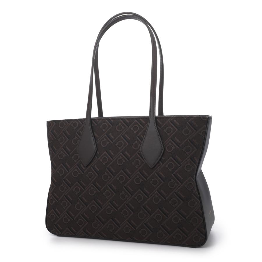FERRAGAMO（フェラガモ） トートバッグ ブラウン レディース star-tote