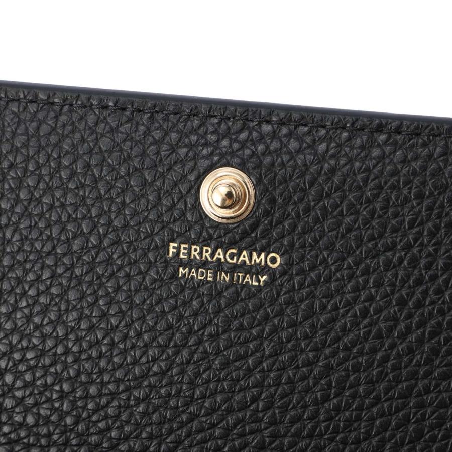 FERRAGAMO（フェラガモ） 長財布 小銭入れ付き GANCINI ガンチーニ