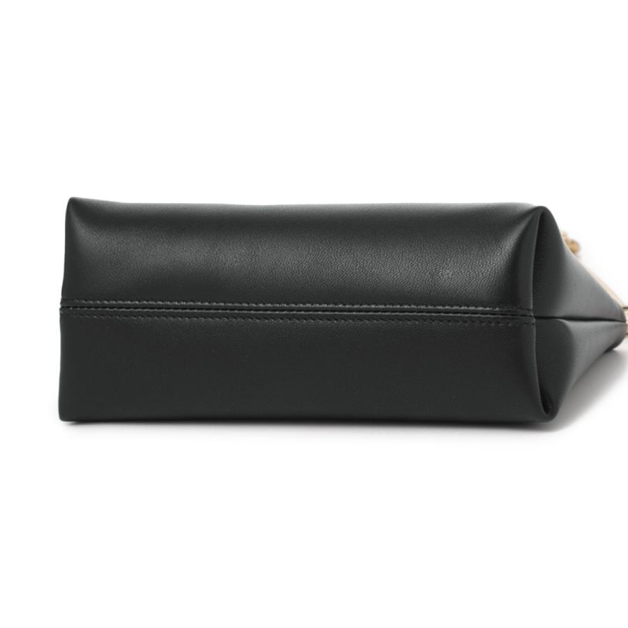 FERRAGAMO（フェラガモ） ショルダーバッグ ミニバッグ レディース