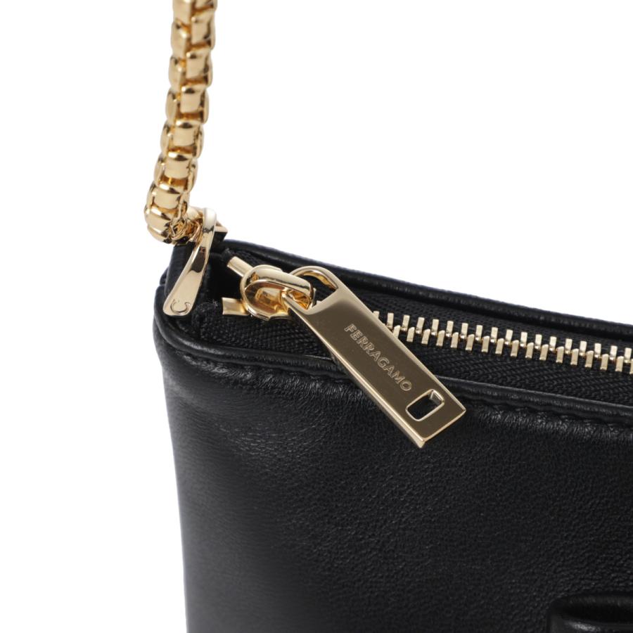 FERRAGAMO（フェラガモ） ショルダーバッグ ミニバッグ レディース