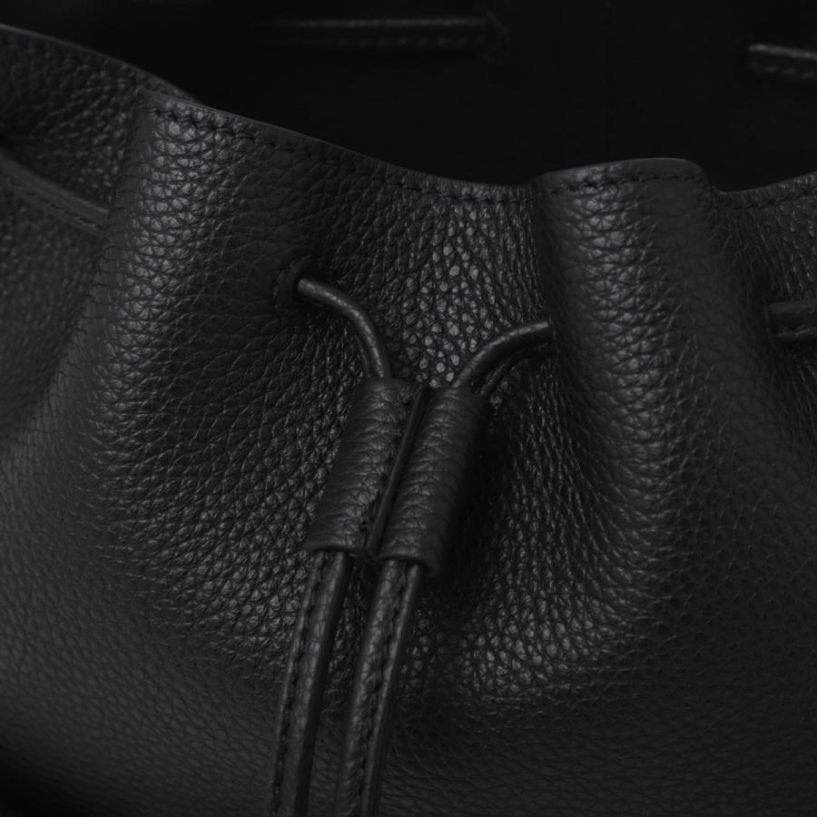 FERRAGAMO（フェラガモ） バケットバッグ 2WAY MULTIPOCKET BUCKET BAG