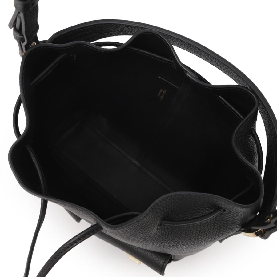 FERRAGAMO（フェラガモ） バケットバッグ 2WAY MULTIPOCKET BUCKET BAG