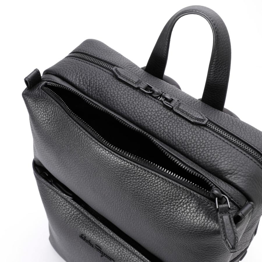 FERRAGAMO（フェラガモ） バックパック リュック ブラック メンズ