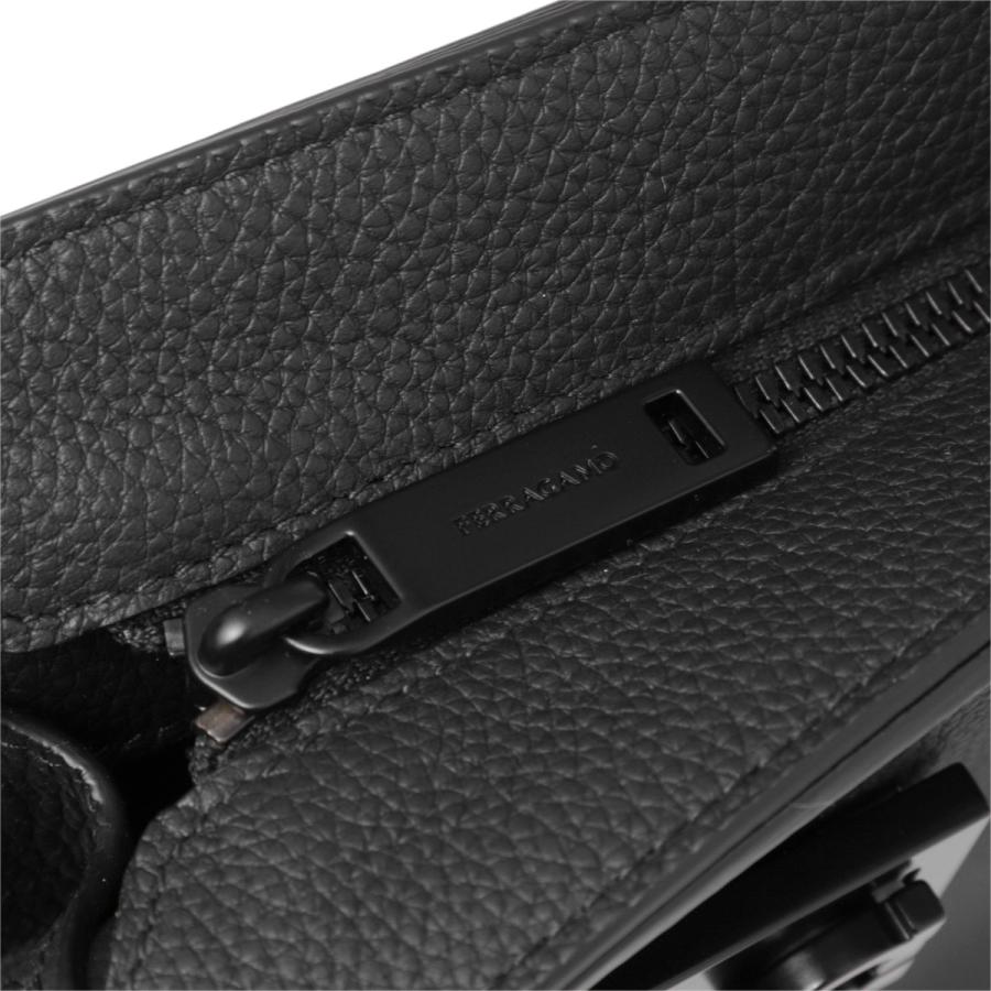 FERRAGAMO（フェラガモ） ブリーフケース ビジネスバッグ ブラック