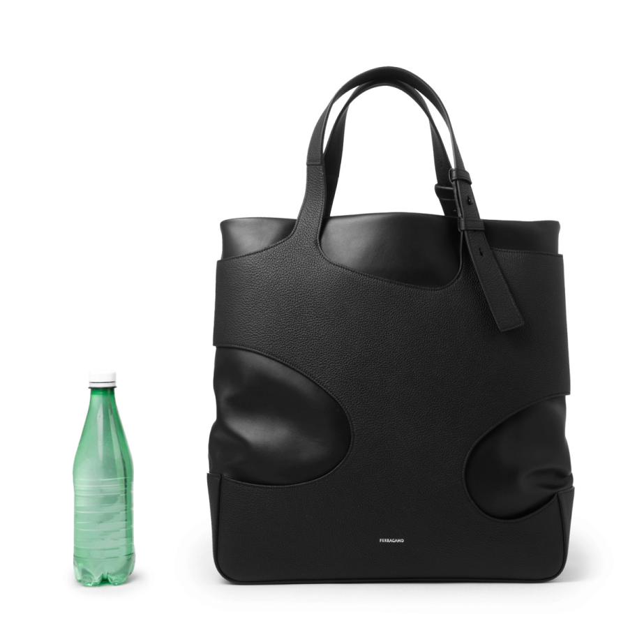 FERRAGAMO フェラガモ トートバッグ ブラック メンズ cut-out