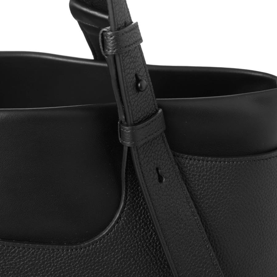 FERRAGAMO フェラガモ トートバッグ ブラック メンズ cut-out