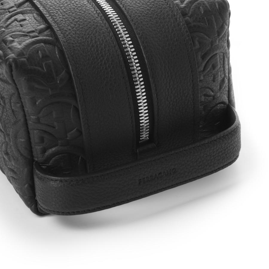 フェラガモ FERRAGAMO セカンドバッグ GANCINI ガンチーニ クラッチバッグ ブラック メンズ trav-emb-blo-241479-769475-neroの画像