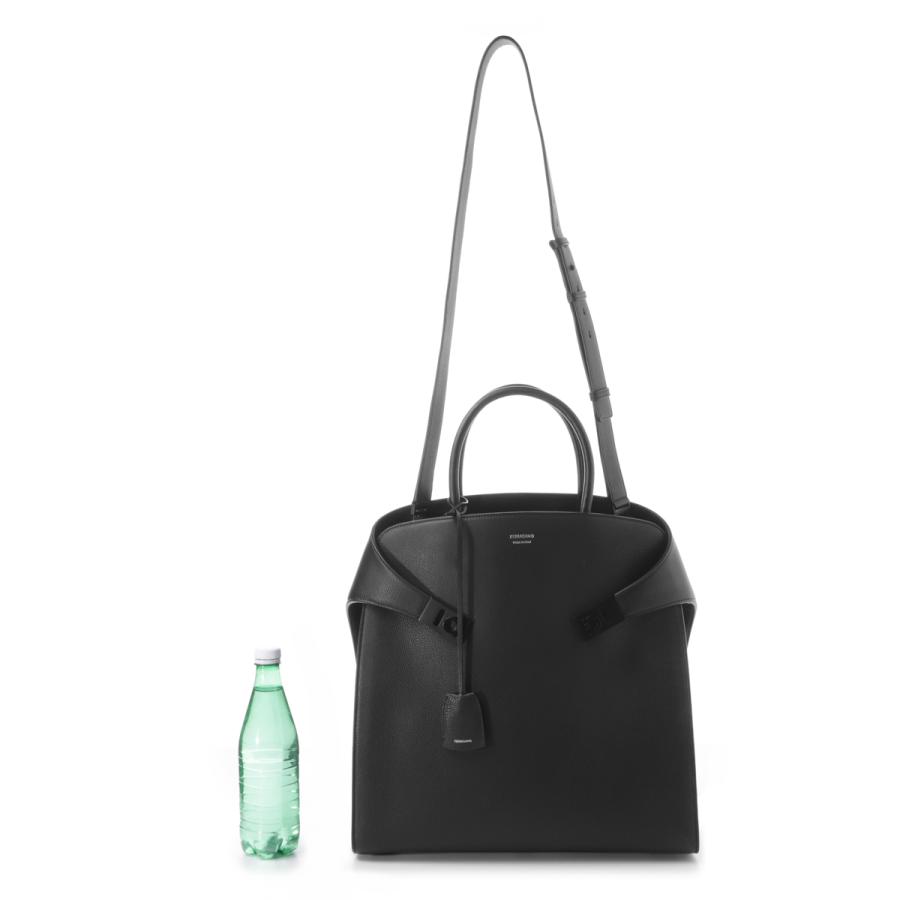 FERRAGAMO（フェラガモ） トートバッグ 2WAY HUG TOTE BAG ハグ