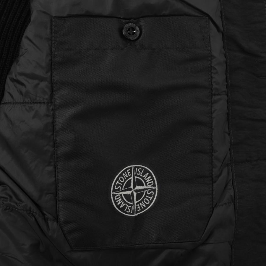 STONE ISLAND（ストーン アイランド） 中綿入り ジップアップ ブルゾン