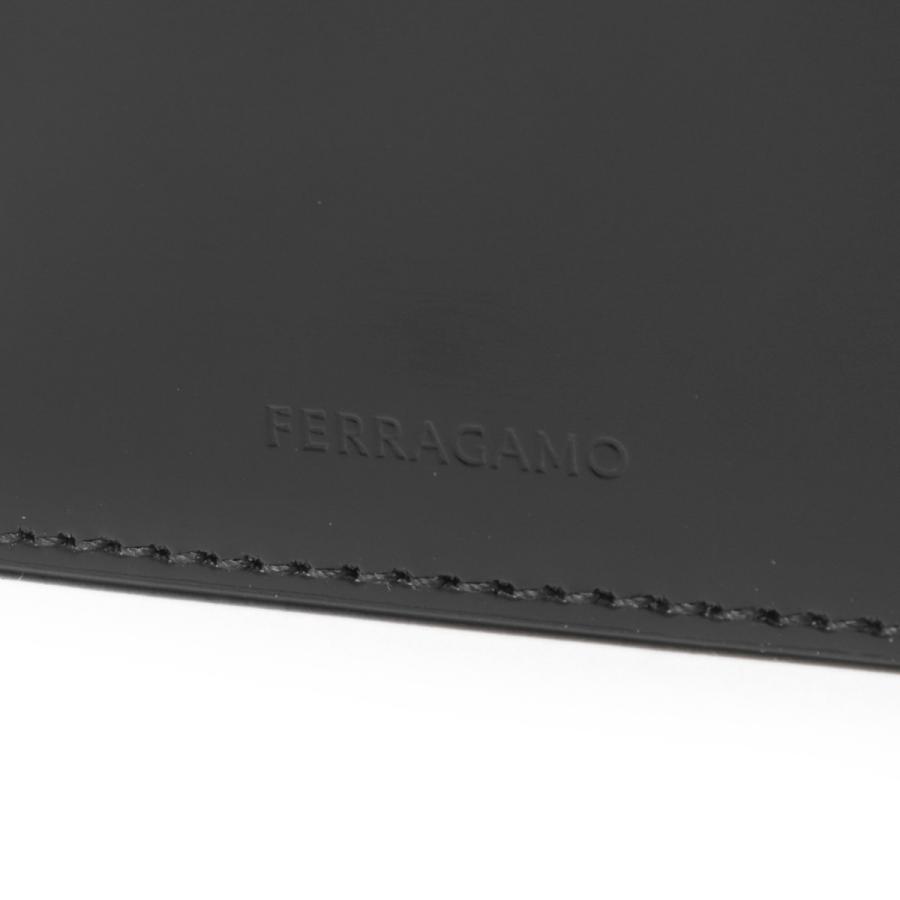 FERRAGAMO フェラガモ (Salvatore Ferragamo) 2つ折り財布 小銭入れ  