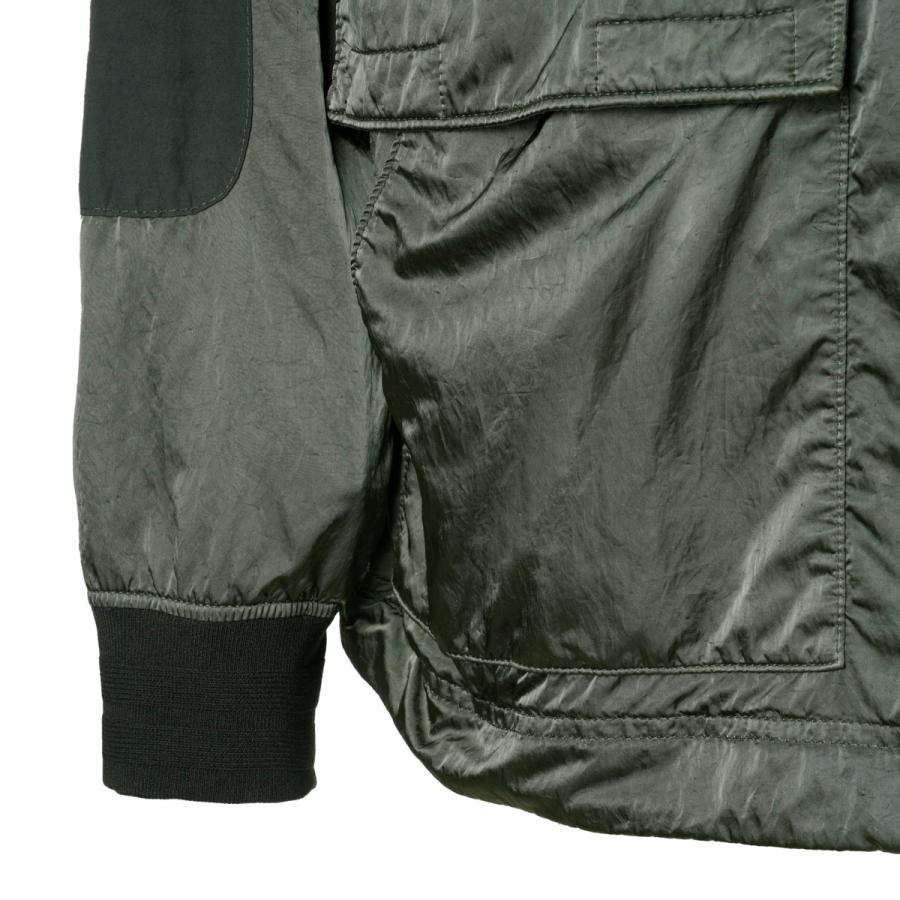 STONE ISLAND（ストーン アイランド） ジップアップパーカ ナイロン