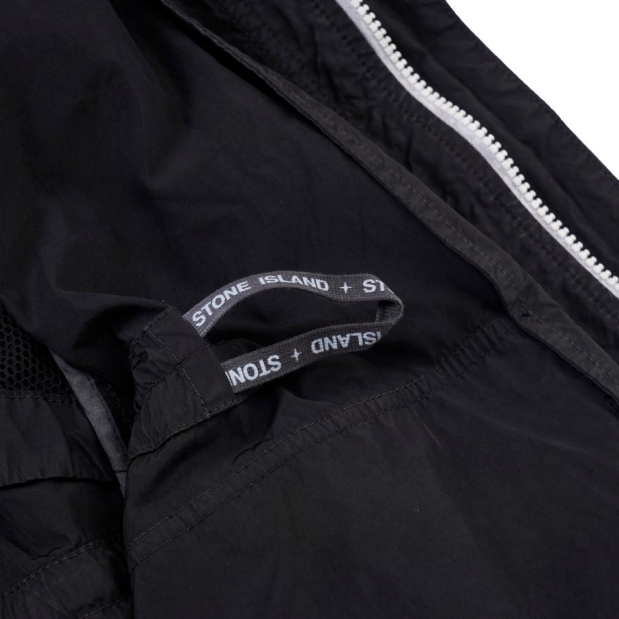 STONE ISLAND ストーンアイランド ナイロンジャケット メンズ