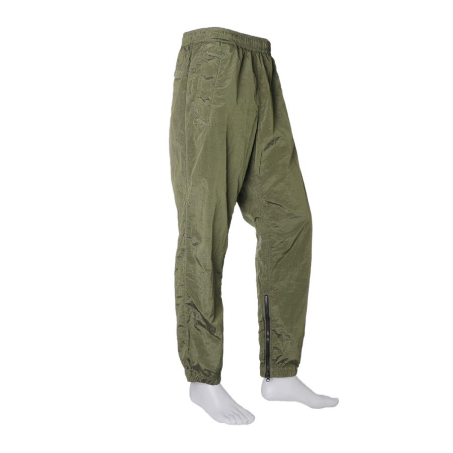 STONE ISLAND ストーンアイランド ナイロンパンツ 31119 NYLON STONE ISLAND ストーンアイランド ナイロンパンツ 31119 NYLON