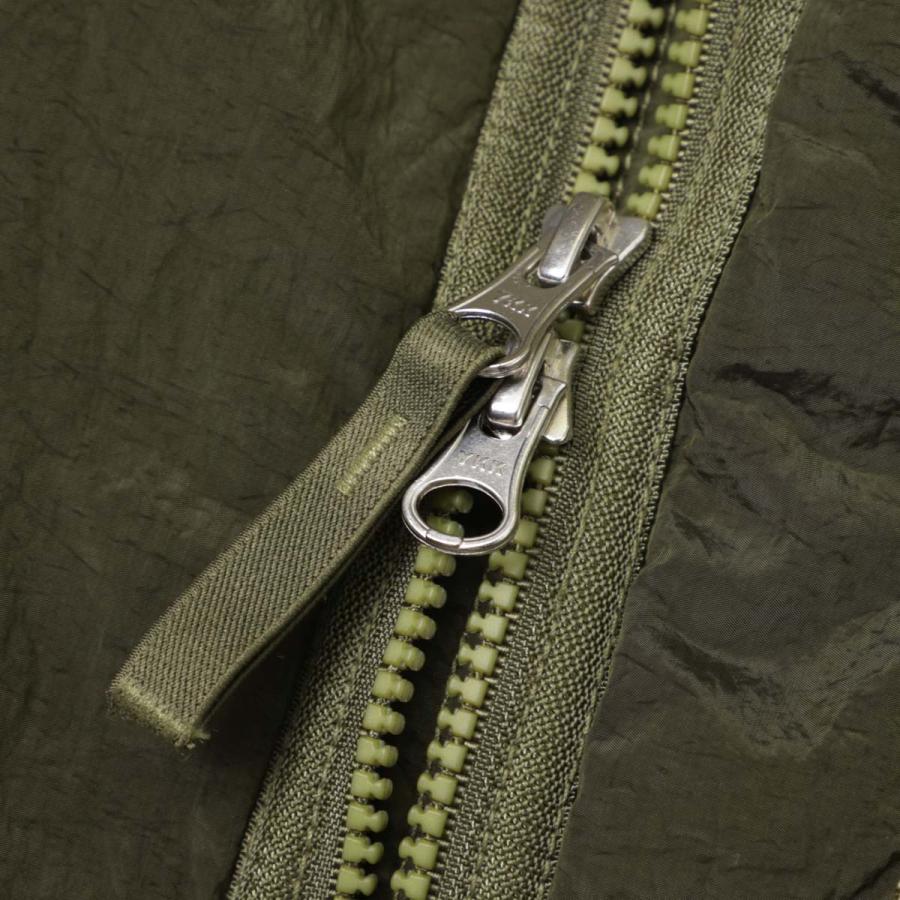 STONE ISLAND（ストーン アイランド） 中綿入りフーデッドブルゾン