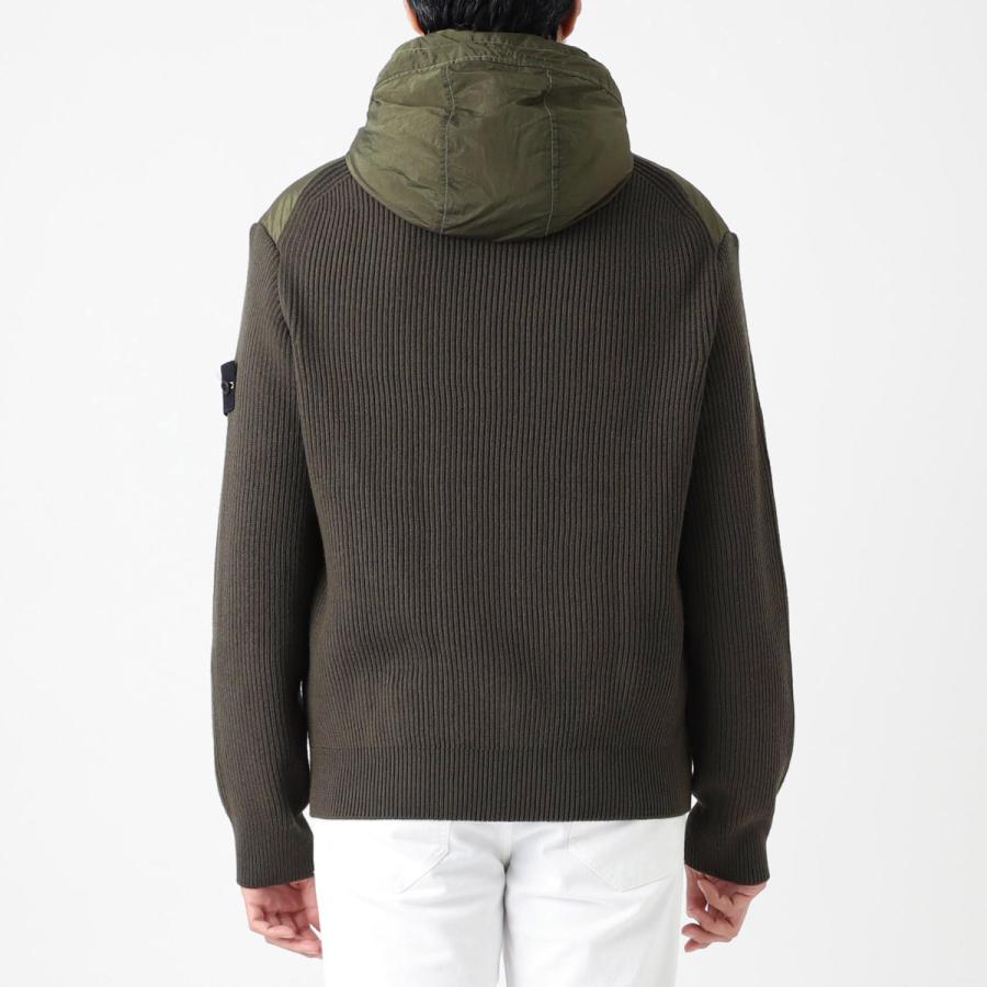 stone  フーデッドブルゾン stone island フーデッドブルゾン