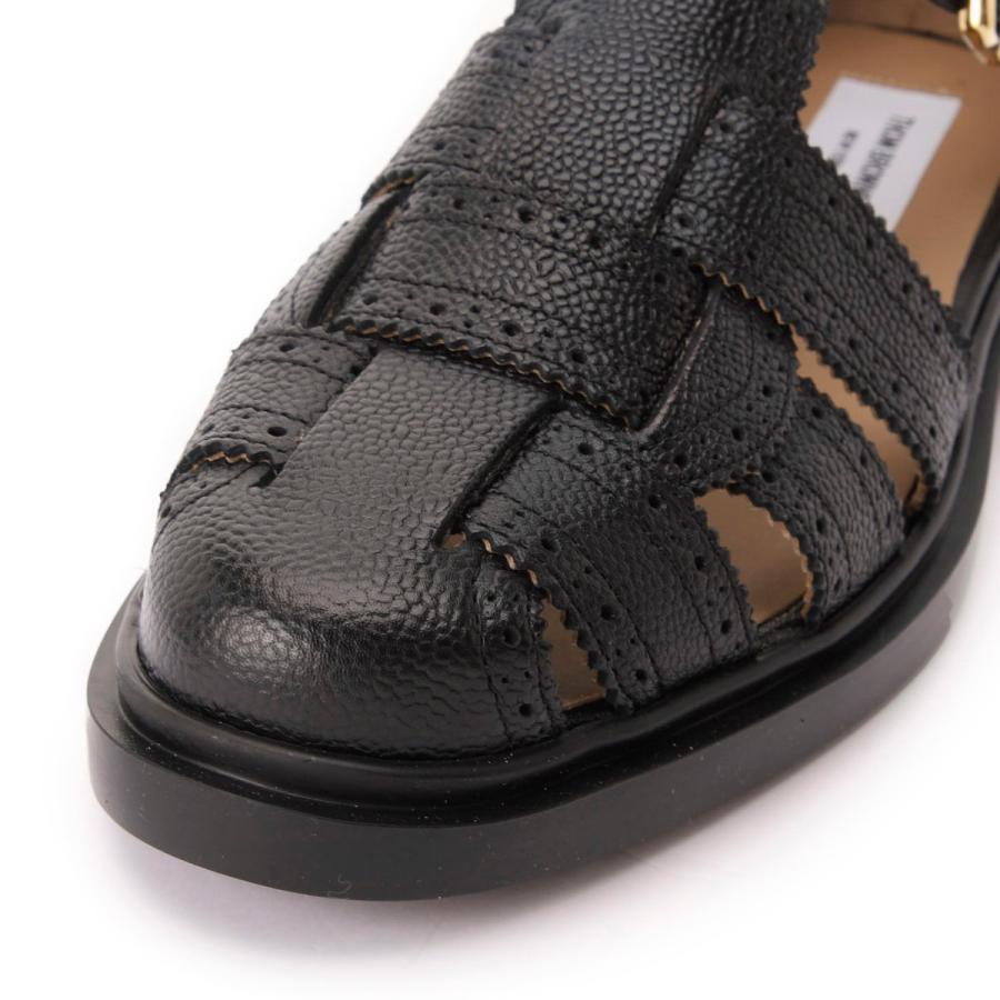 THOM BROWNE（トム ブラウン） THOM BROWNE. グルカサンダル 大きい