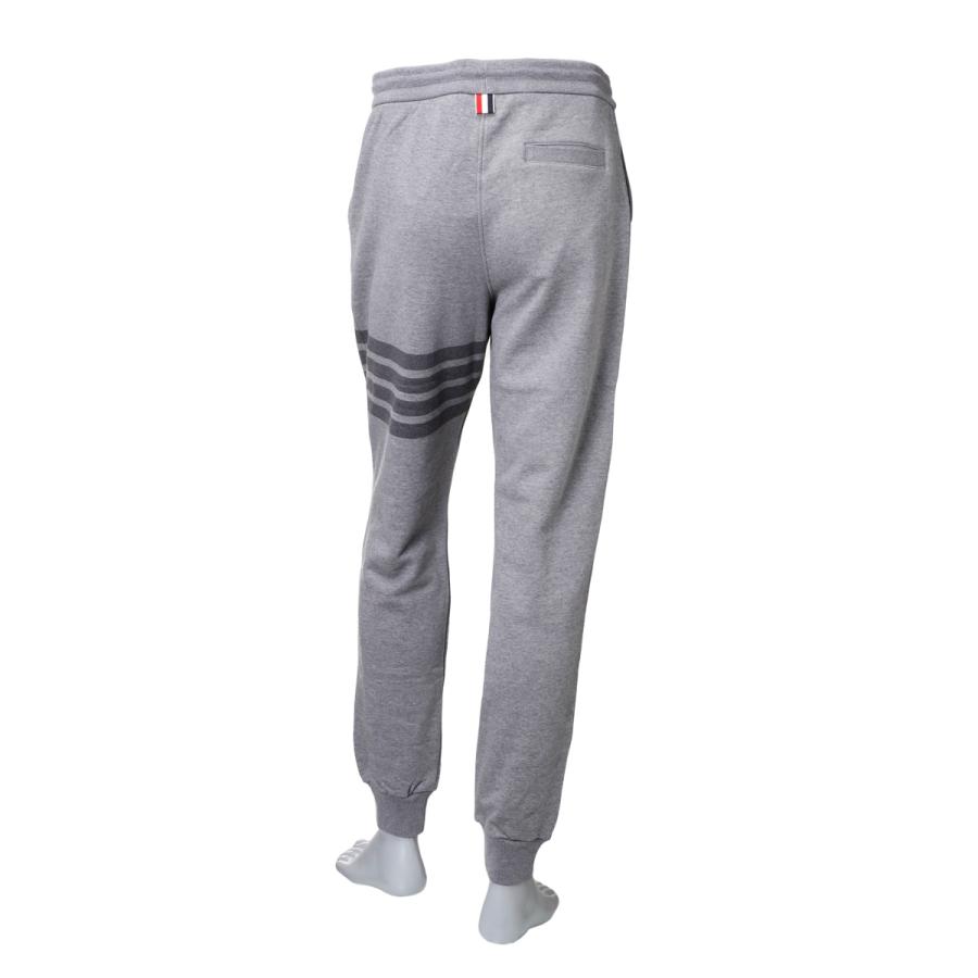 THOM BROWNE（トム ブラウン） THOM BROWNE. スウェットパンツ