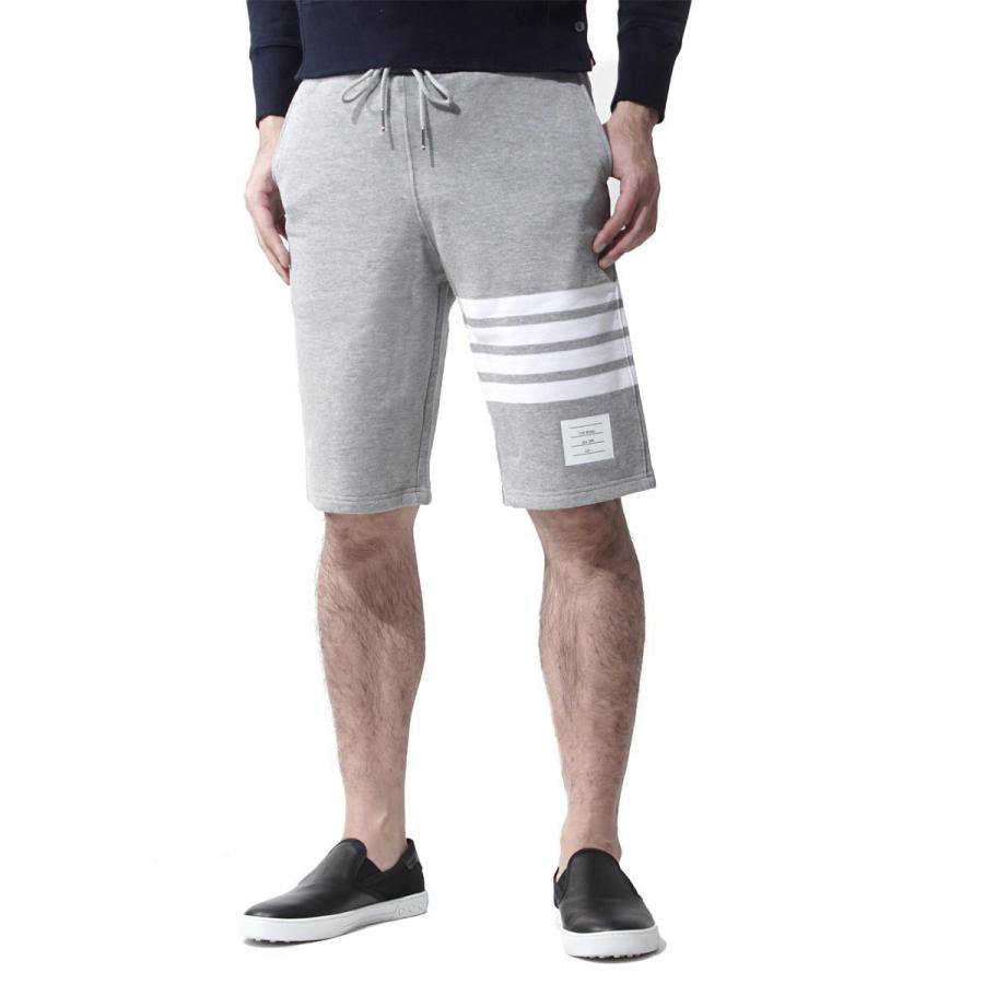トムブラウン THOM BROWNE. ハーフパンツ CLASSIC SWEAT SHORTS WITH トムブラウン THOM BROWNE. ハーフパンツ CLASSIC SWEAT SHORTS WITH