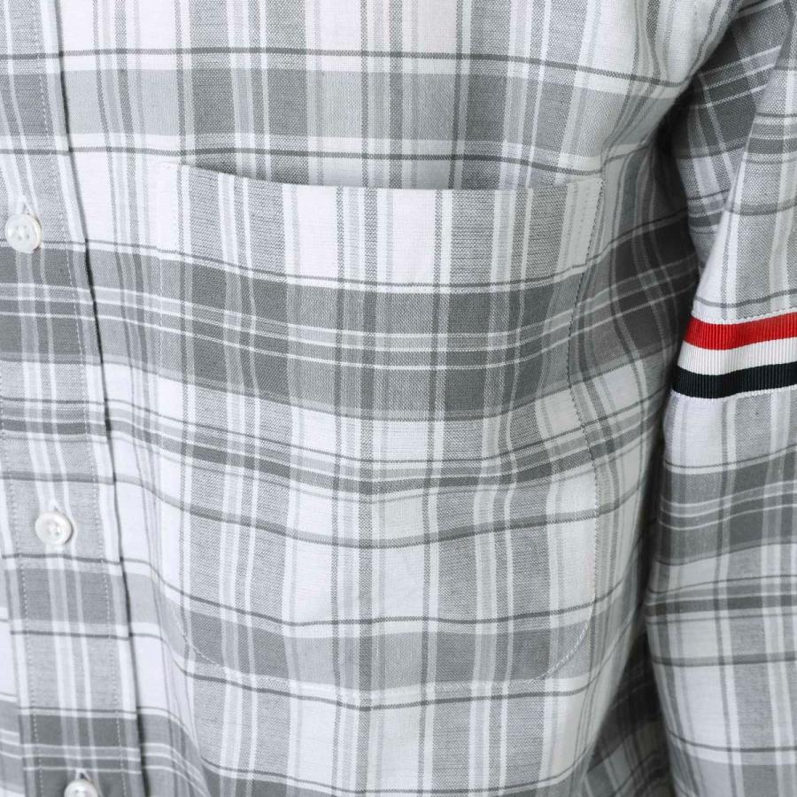 THOM BROWNE（トム ブラウン） THOM BROWNE. ボタンダウンシャツ
