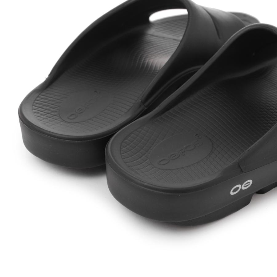 OOFOS（ウーフォス） スライドサンダル OOAHH リカバリーサンダル