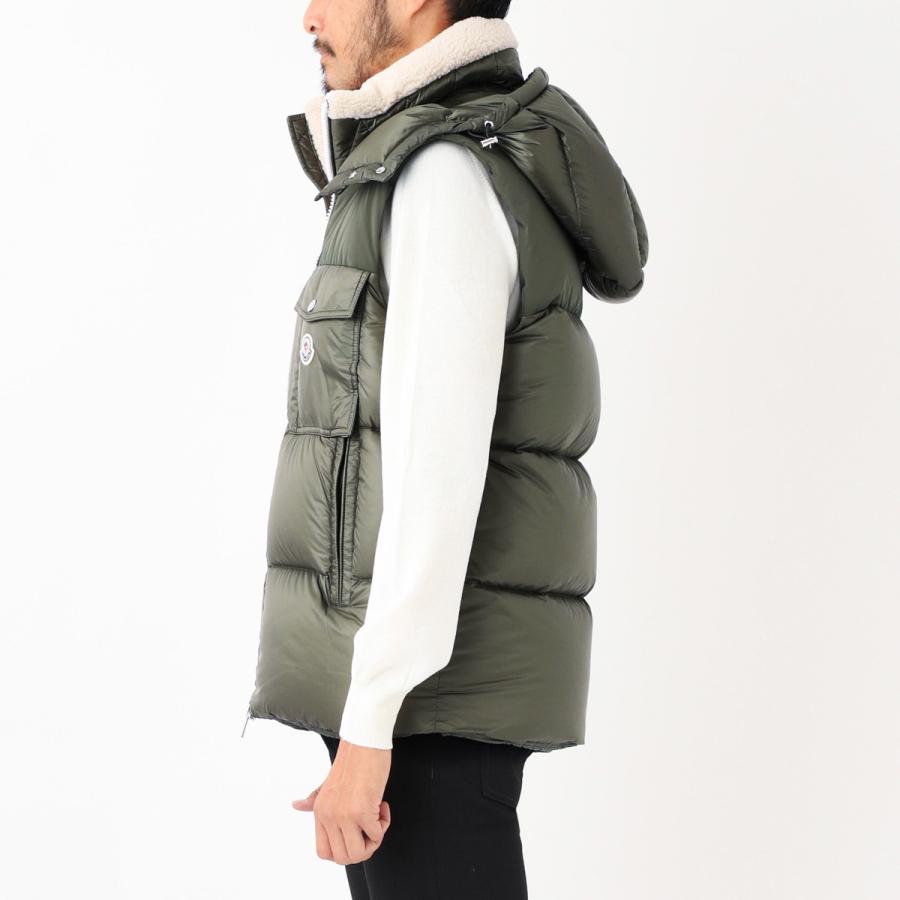モンクレール OUST ボア付きフーデッドダウンベスト メンズ 3