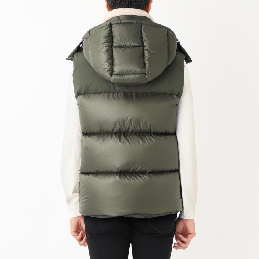 MONCLER（モンクレール） ダウンベスト OUST メンズ oust-1a00056