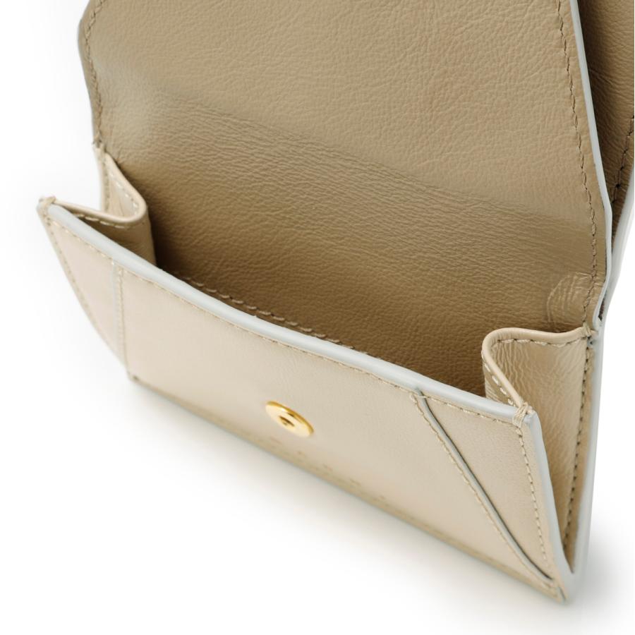 マルニ MARNI 三つ折り財布 ボタンホック式 ベージュ 【公式通販】