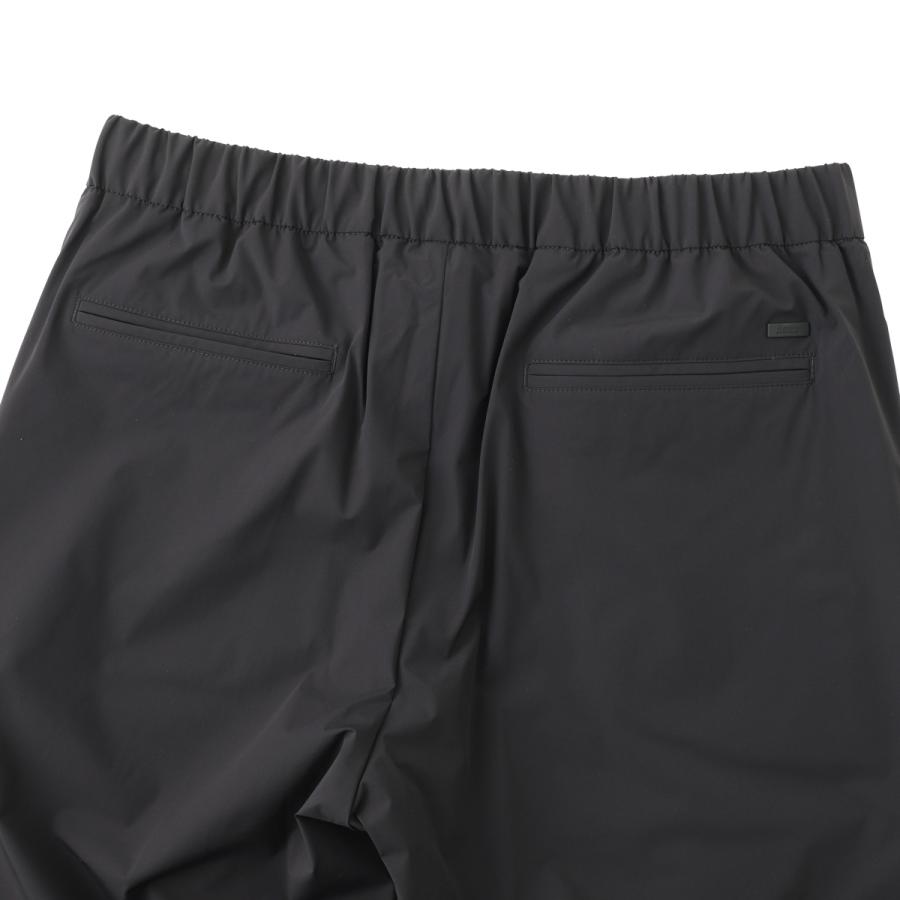 ヘルノ HERNO イージーパンツ FUNCTIONAL WARDROBE ファンクショナル・ワードローブ ナイロンマエストロ パンツ メンズ pt000077u-12691-9300の画像