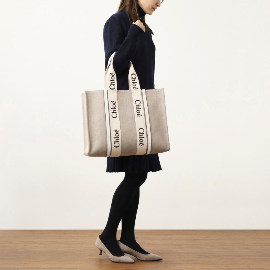 Chloe（クロエ） トートバッグ WOODY LARGE レディース chc22as382i26