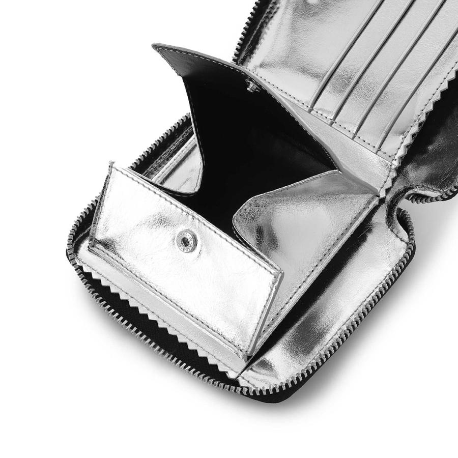 コム デ ギャルソン COMME des GARCONS 2つ折り財布 小銭入れ付き