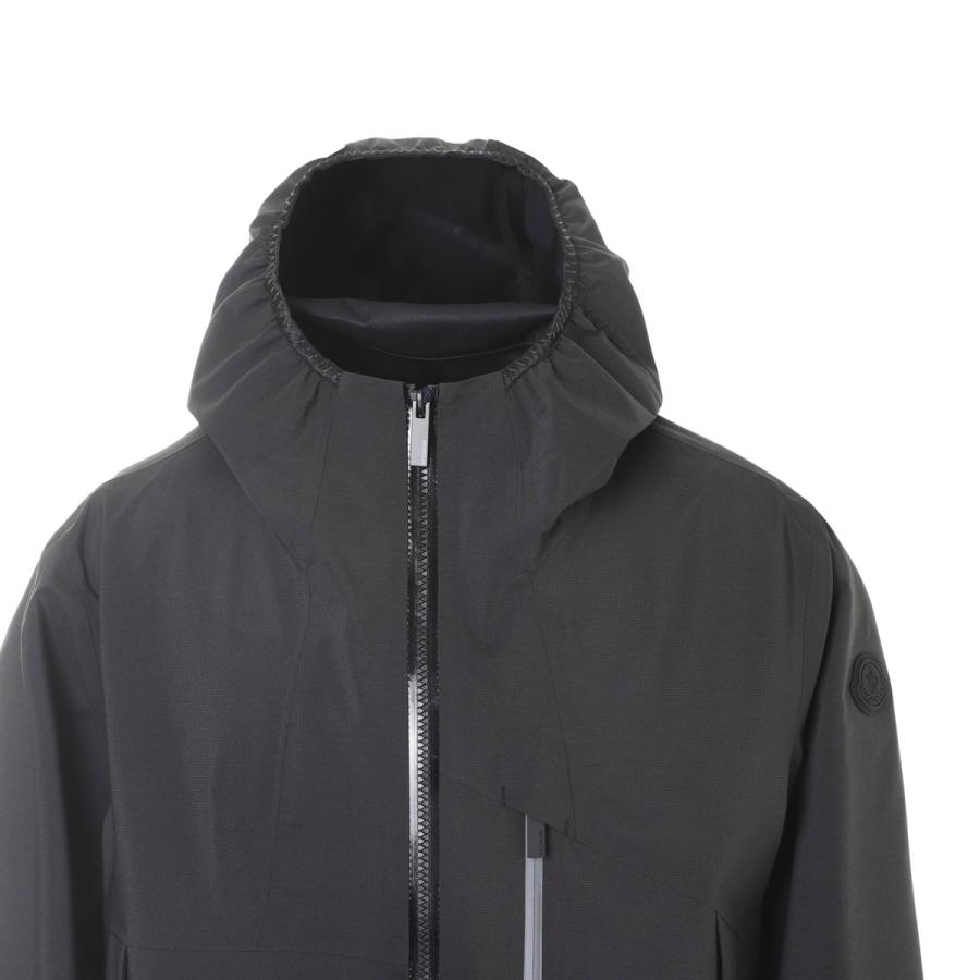 MONCLER（モンクレール） ナイロンジャケット SATTOUF 大きいサイズ