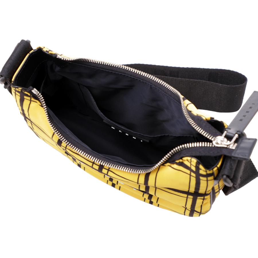 マルニ　MARNI バッグ イエロー チェック キルティング ショルダーバッグ MARNI マルニ ホーボーバッグ PUFF HOBO SMALL CHECK PRINT