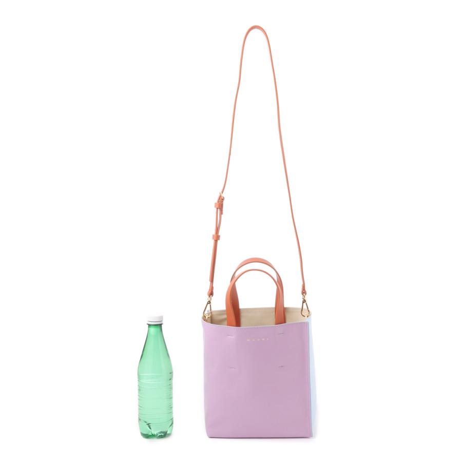 〜7/31限定値下　MARNI PVCトートバッグ MARNI - トートバック / バイカラー (ブラック/ブルー) / PVC