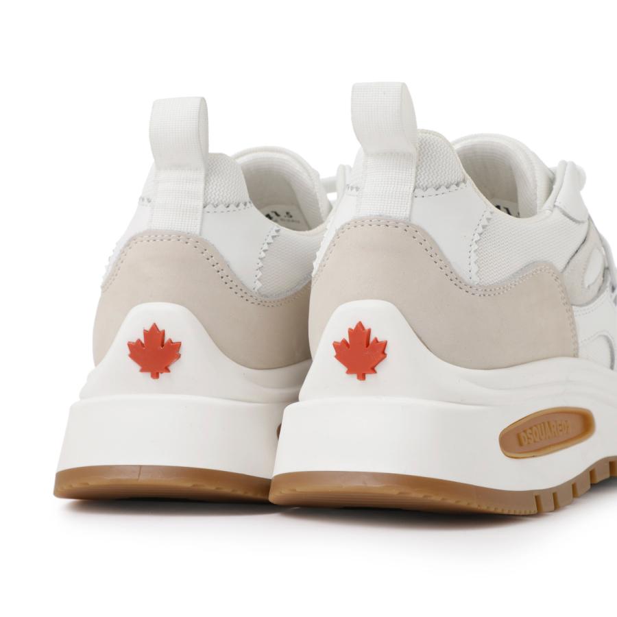 DSQURED2 ディースクエアード 22AW Dsquared2 ディースクエアード SEXY TWIST JEAN S74LB1162