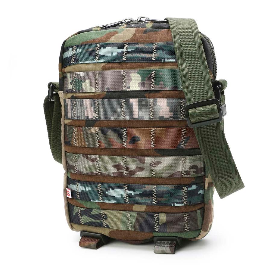 DIESEL（ディーゼル） ショルダーバッグ MANTICE グリーン メンズ