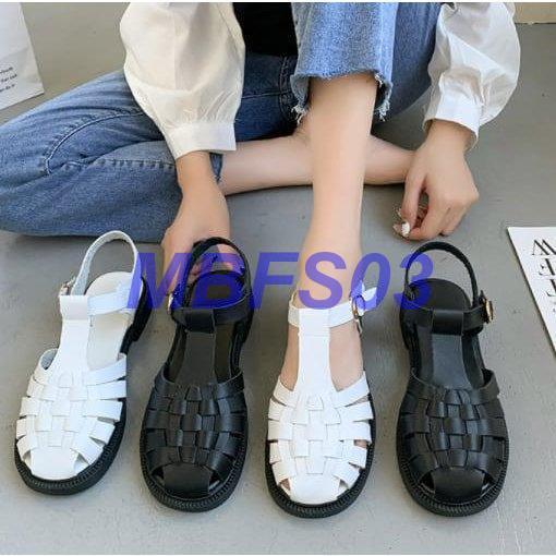サンダル 靴 カジュアル レディース 春 夏 新作 グルカサンダル トレンド フラットサンダル レザー調サンダル レザー調 編み込み ラウンドトゥ おしゃれ Yu0506 Op4 Mbfs03 通販 Yahoo ショッピング