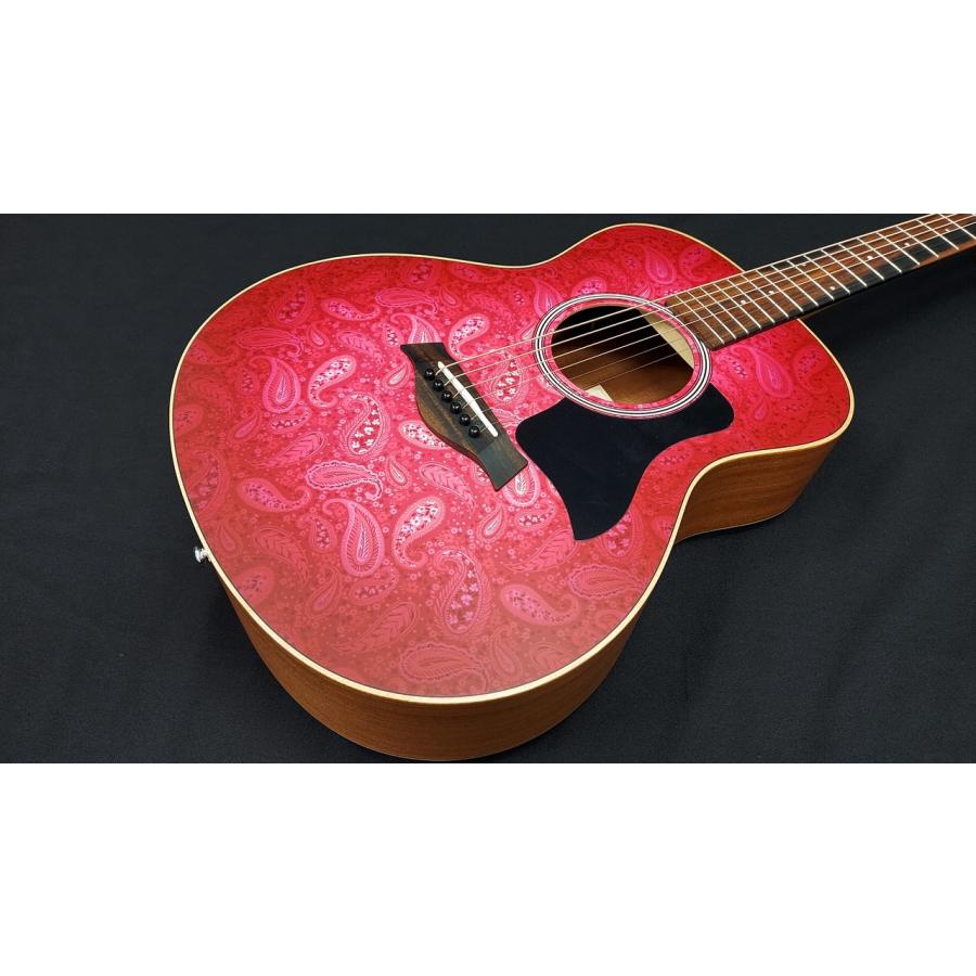Taylor GS Mini-e Special Edition Fuchsia Pink Paisleyの画像