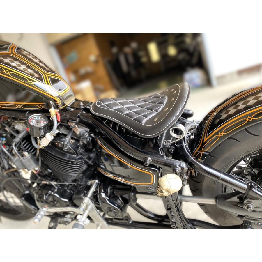 バイク ソロシート シングルシート 【スタッズシート】 型番：b102