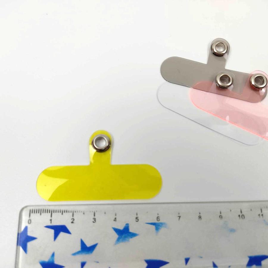 スマホ ストラップ用ホルダー 透明パッチ ネックストラップ 外付け 落下防止 首掛け 4色セット 全2種類 おしゃれ 便利 使い道 人気 丈夫 シート かわいい |  | 06