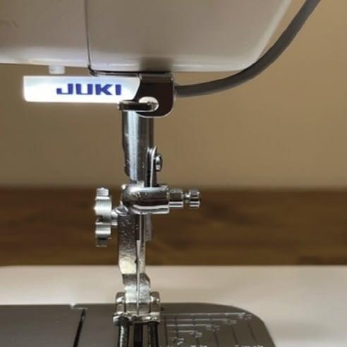 JUKI ミシン用LEDライト ぴかん マグネット付きコンパクトライト | JUKI | 01