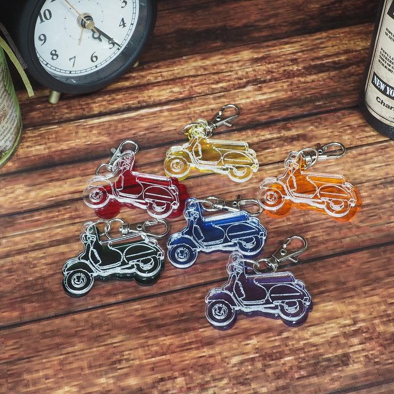 アクリル スクーターキーホルダー 5cm（オレンジ）ベスパ vespa