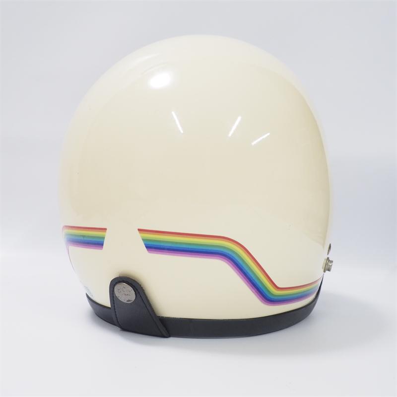 ヨーロッパ風 ヘルメット 白色 金ライン付き コスプレ用 ヴィンテージ風 反射）ヘルメット 簡単 カスタムステッカー レインボーライン