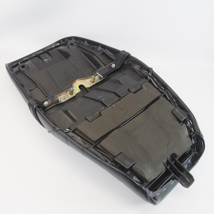 ゼファーχ ZR400G 96-09年 タックロールシート 黒 加工後未使用 ゼファーχ ZR400G 96-09年 タックロールシート 黒 加工後未使用