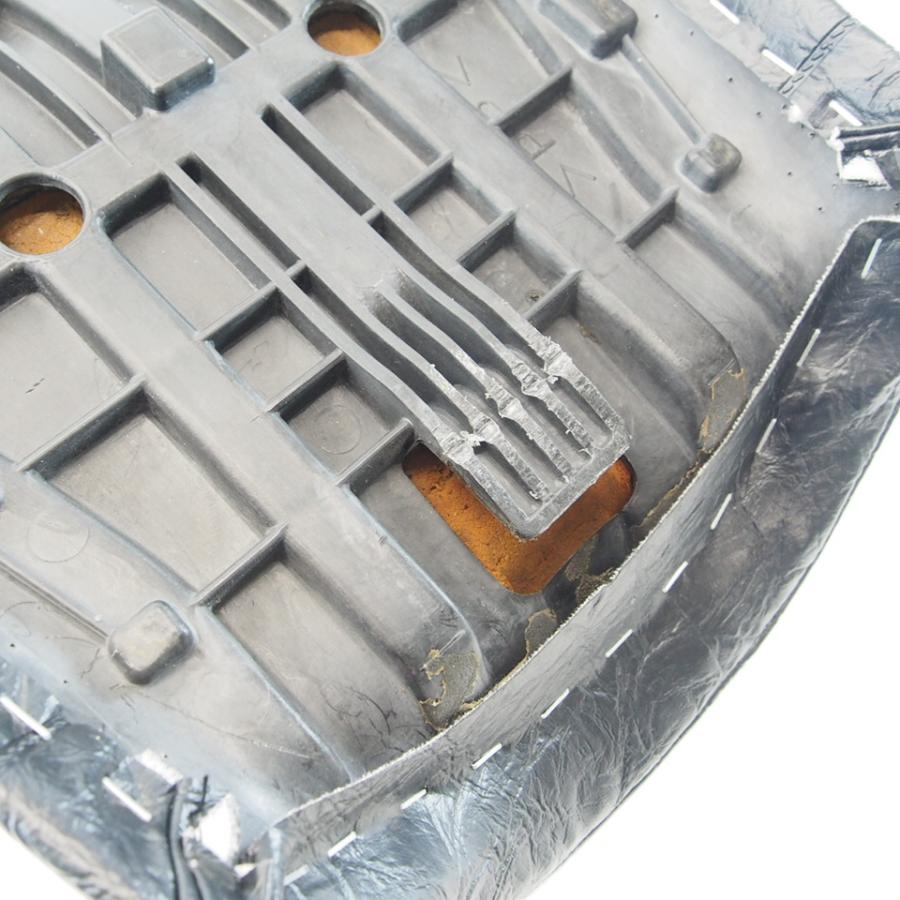 XJR400R RH02J 4HM 93〜97年 タックロールシート しわあり黒 加工後未
