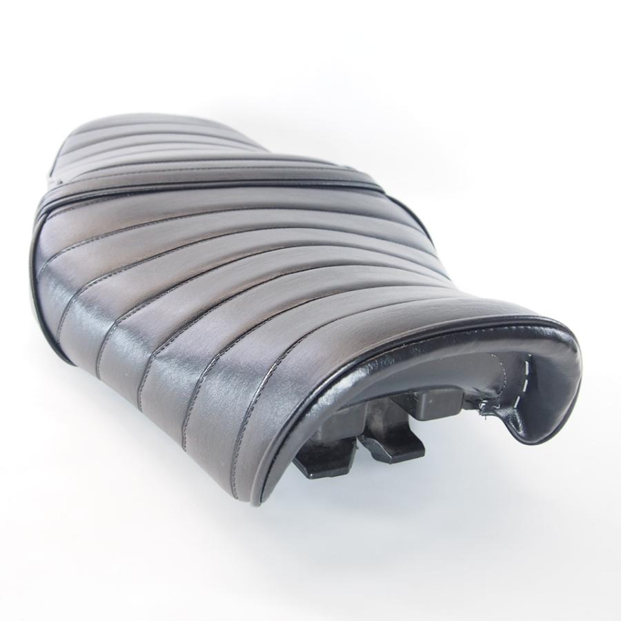 【GB350】タックロール風シート【中古品】 GB350 NC59 タックロールシート 黒 加工後未使用 中古純正ベース使用