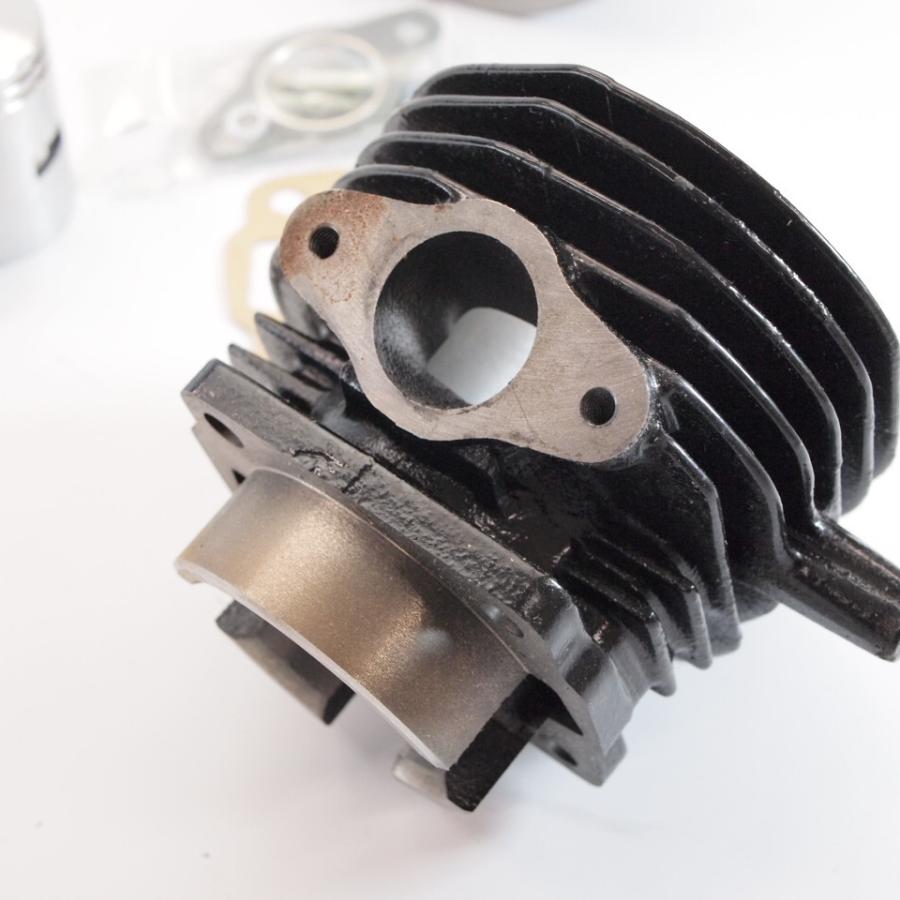 ★ プリン ★当時物【ベスパ】50Sエンジン一式 ☆ プリン 様専用☆当時物【ベスパ】50Sエンジン一式