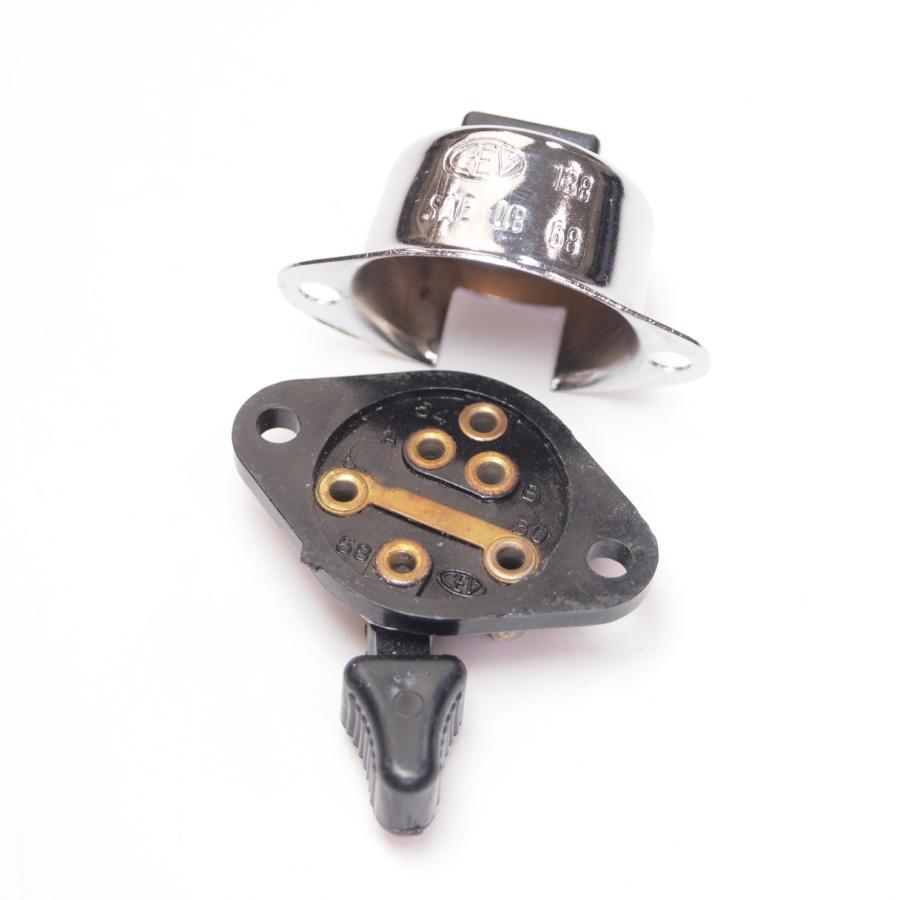 Vespa ウインカー PIAGGIO刻印 50s/100/125ET3 Vespa ウインカー PIAGGIO刻印 50s/100/125ET3 - メルカリ