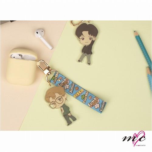BTS 防弾少年団 公式グッズ TinyTAN ACRYLIC STRAP KEYRING