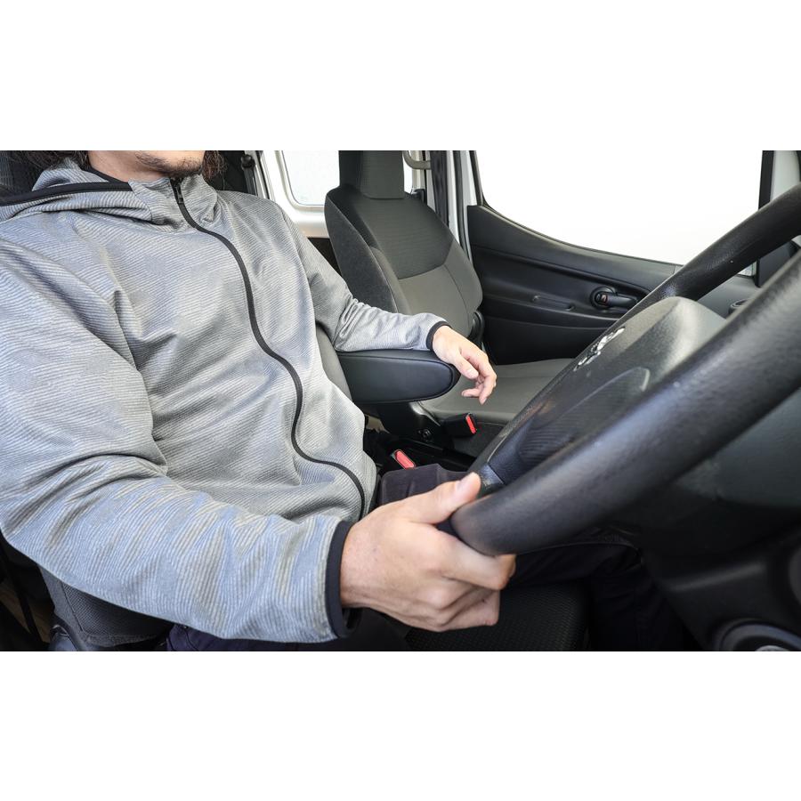 フロントシート アームレスト NV200バネット バン 無段階タイプ レザー